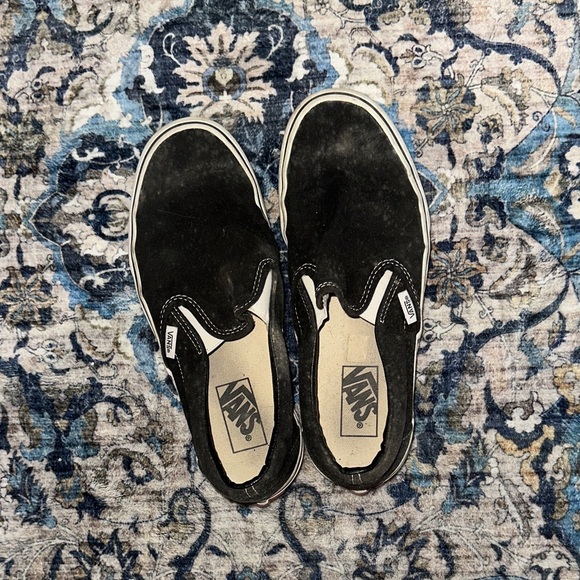 Vans Kids Black Slip-On Sneakers - Picture 1 of 4